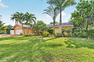 842 Fathom Rd W, North Palm Beach, FL 33408 - Photo 4