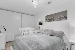17901 SW 144th Ave, Miami, FL 33177 - Photo 12