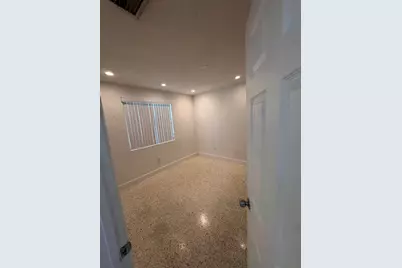 570 NE 64th Street #Unit 4, Miami, FL 33138 - Photo 4