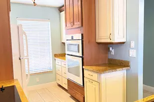 15640 Bottlebrush Cir, Delray Beach, FL 33484 - Photo 10