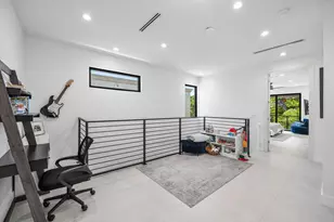 1123 NE 12th Ave, Fort Lauderdale, FL 33304 - Photo 24