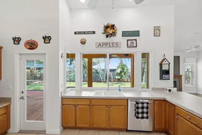 426 NE Vanda Terrado, Jensen Beach, FL 34957 - Photo 30