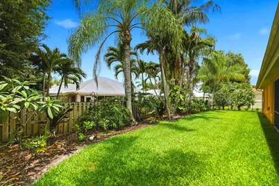426 NE Vanda Terrado, Jensen Beach, FL 34957 - Photo 50