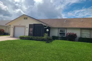 5261 Crystal Anne Dr, West Palm Beach, FL 33417 - Photo 2