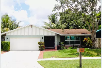 2807 SW 13th Court, Deerfield Beach, FL 33442 - Photo 2