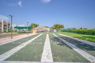 6870 Royal Palm Blvd, Margate, FL 33063 - Photo 28