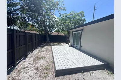 10 SW 5th Court, Deerfield Beach, FL 33441 - Photo 16