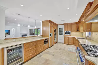 1508 NE 30th Court, Oakland Park, FL 33334 - Photo 4