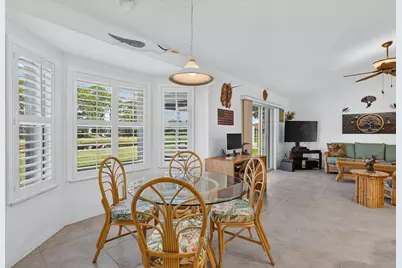 1802 SE Camden Street, Port Saint Lucie, FL 34952 - Photo 10