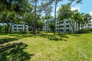4760 Lucerne Lakes Blvd W, Lake Worth, FL 33467 - Photo 18