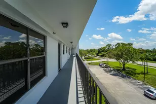 4760 Lucerne Lakes Blvd W, Lake Worth, FL 33467 - Photo 18