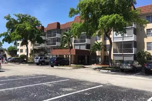 4154 Inverrary Dr, Lauderhill, FL 33319 - Photo 24