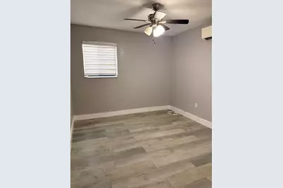 15700 NW 39th Place, Miami Gardens, FL 33054 - Photo 2