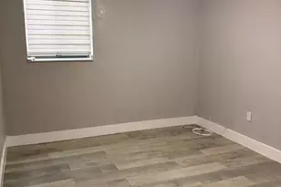 15700 NW 39th Pl, Miami Gardens, FL 33054 - Photo 2