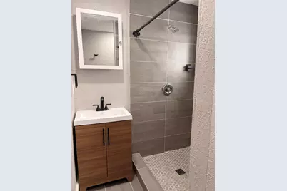 15700 NW 39th Place, Miami Gardens, FL 33054 - Photo 10
