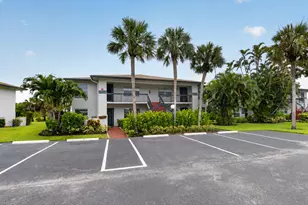 13112 Sentry Palm Ct, Delray Beach, FL 33484 - Photo 2