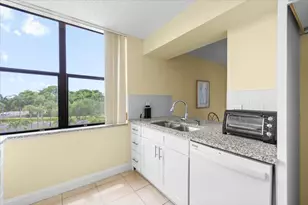 2255 Lindell Blvd, Delray Beach, FL 33444 - Photo 10
