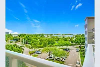 14951 Royal Oaks Lane #505, North Miami, FL 33181 - Photo 18