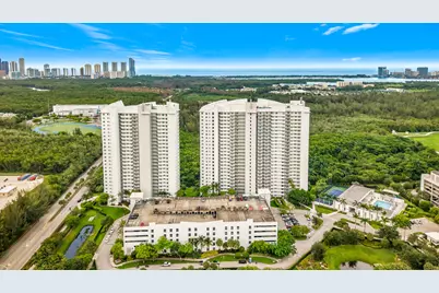 14951 Royal Oaks Lane #505, North Miami, FL 33181 - Photo 38