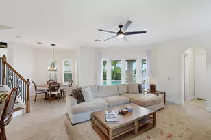 731 Edgebrook Ln, Royal Palm Beach, FL 33411 - Photo 14