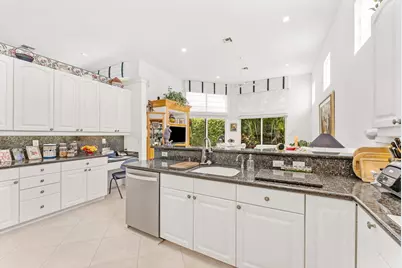 6533 Somerset Circle, Boca Raton, FL 33496 - Photo 16