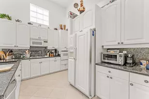 6533 Somerset Cir, Boca Raton, FL 33496 - Photo 16