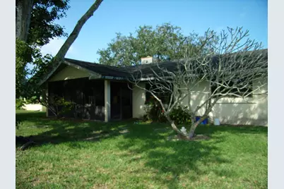2415 SE Shipping Road, Port Saint Lucie, FL 34952 - Photo 2