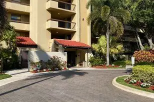 825 Egret Cir, Delray Beach, FL 33444 - Photo 2