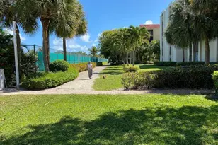 825 Egret Cir, Delray Beach, FL 33444 - Photo 12