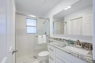 11335 12 Oaks Way, North Palm Beach, FL 33408 - Photo 14