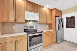 13 Ironwood Way N, Palm Beach Gardens, FL 33418 - Photo 12