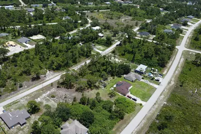 518 Cottonwood Avenue S, Lehigh Acres, FL 33974 - Photo 16
