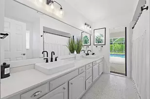 14039 Greentree Trail, Wellington, FL 33414 - Photo 16