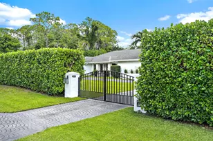 14039 Greentree Trail, Wellington, FL 33414 - Photo 2