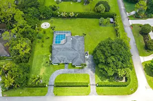 14039 Greentree Trail, Wellington, FL 33414 - Photo 24