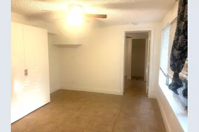 1067 Iroquois Avenue, Fort Lauderdale, FL 33312 - Photo 10