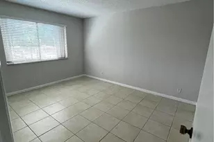197 Lakeview Dr, Weston, FL 33326 - Photo 18