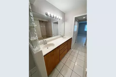 197 Lakeview Drive #202, Weston, FL 33326 - Photo 16