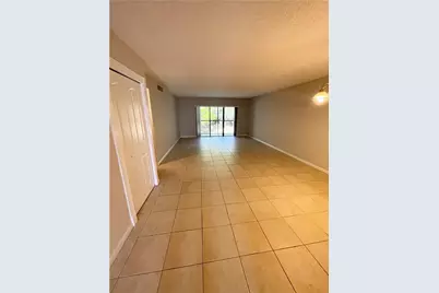197 Lakeview Drive #202, Weston, FL 33326 - Photo 8