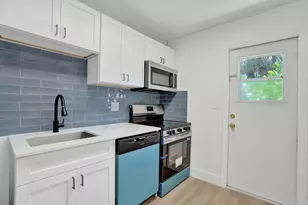 2020 NE 15th St, Fort Lauderdale, FL 33304 - Photo 10