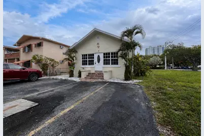1905 Monroe Street, Hollywood, FL 33020 - Photo 24