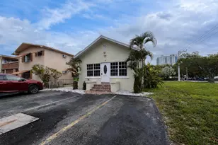 1905 Monroe St, Hollywood, FL 33020 - Photo 24