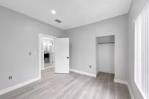 1905 Monroe St, Hollywood, FL 33020 - Photo 18