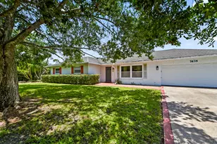 7635 Oakmont Dr, Lake Worth, FL 33467 - Photo 6
