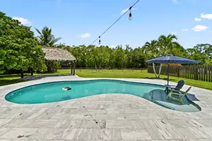 7635 Oakmont Dr, Lake Worth, FL 33467 - Photo 2