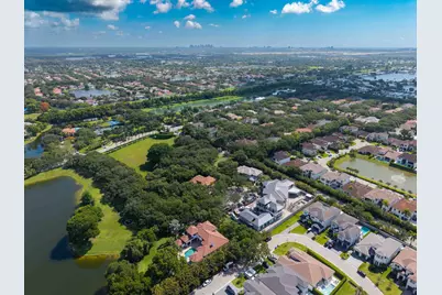 5746 Ashwood Circle W, Hollywood, FL 33312 - Photo 52