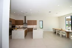 5746 Ashwood Circle W, Hollywood, FL 33312 - Photo 16