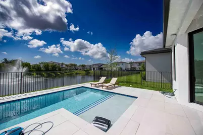 5746 Ashwood Circle W, Hollywood, FL 33312 - Photo 40
