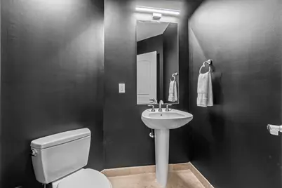 701 S Olive Avenue #1204, West Palm Beach, FL 33401 - Photo 16
