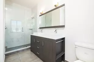 1036 NE 33rd St, Oakland Park, FL 33334 - Photo 20
